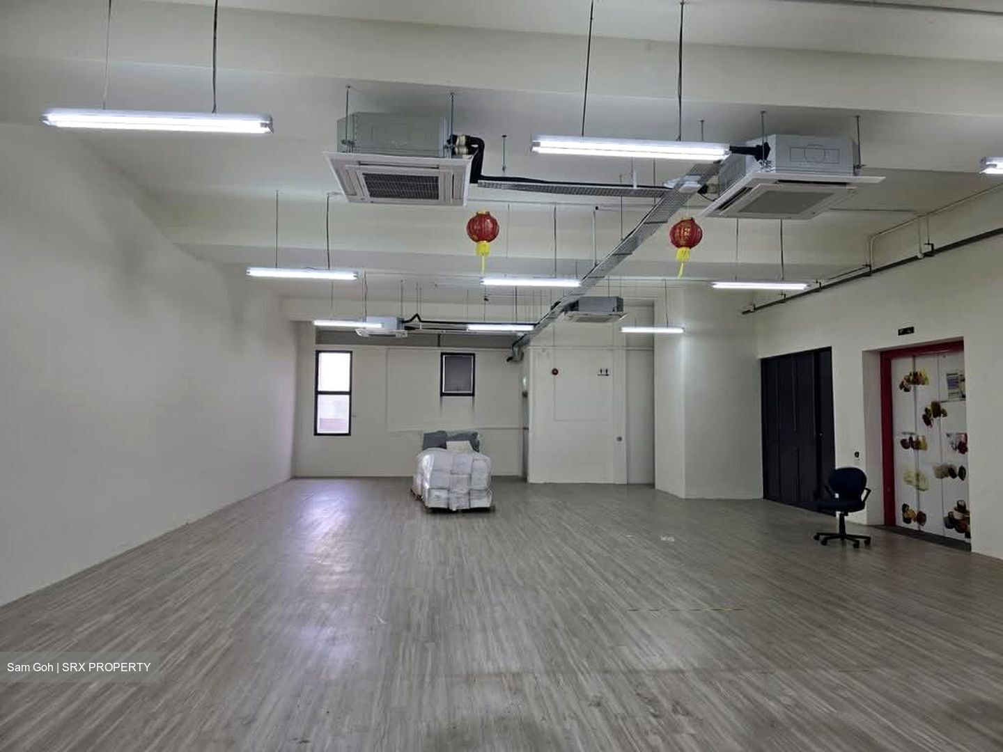 Eunos Warehouse Complex (D14), Factory #571642271